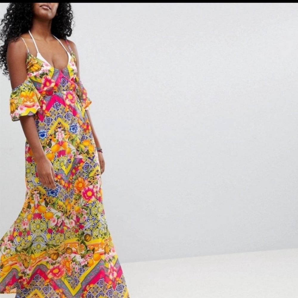 ASOS Off Shoulder Tile Print Maxi Dress Size 8 NWOT